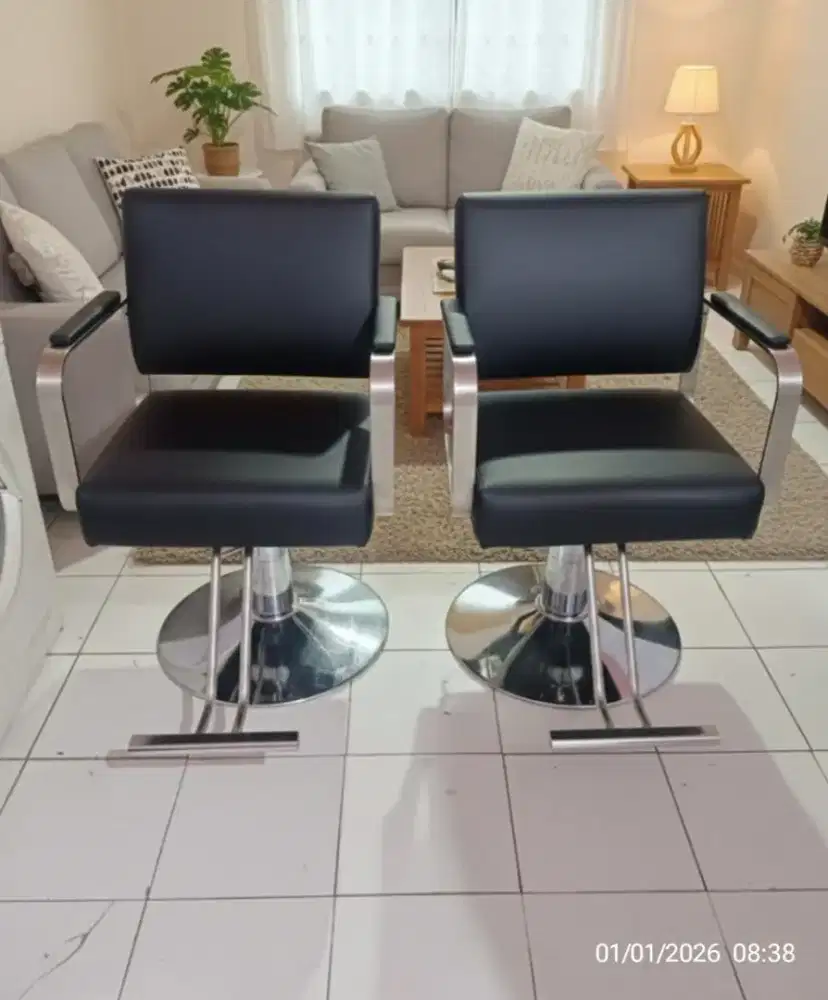 Kursi Salon Hidrolik