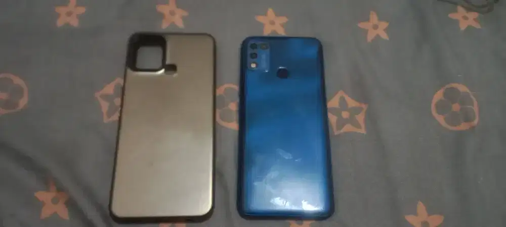 Infinix hot 10 play  2/32