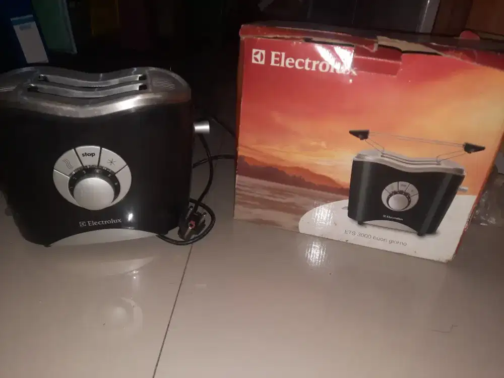 Pagangan roti electrilux