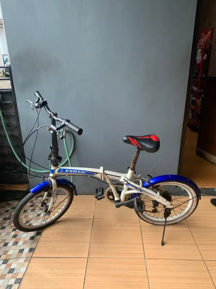 Sepeda lipat exotic