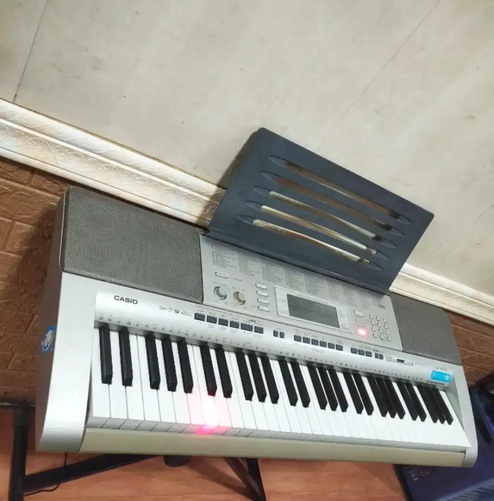 Keyboard Casio LK270 & adaptor ORI