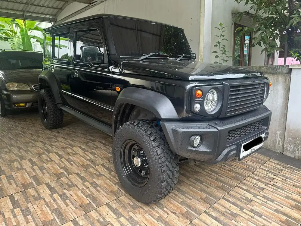 Jimny 5 Pintu A/T KM 292 Perak