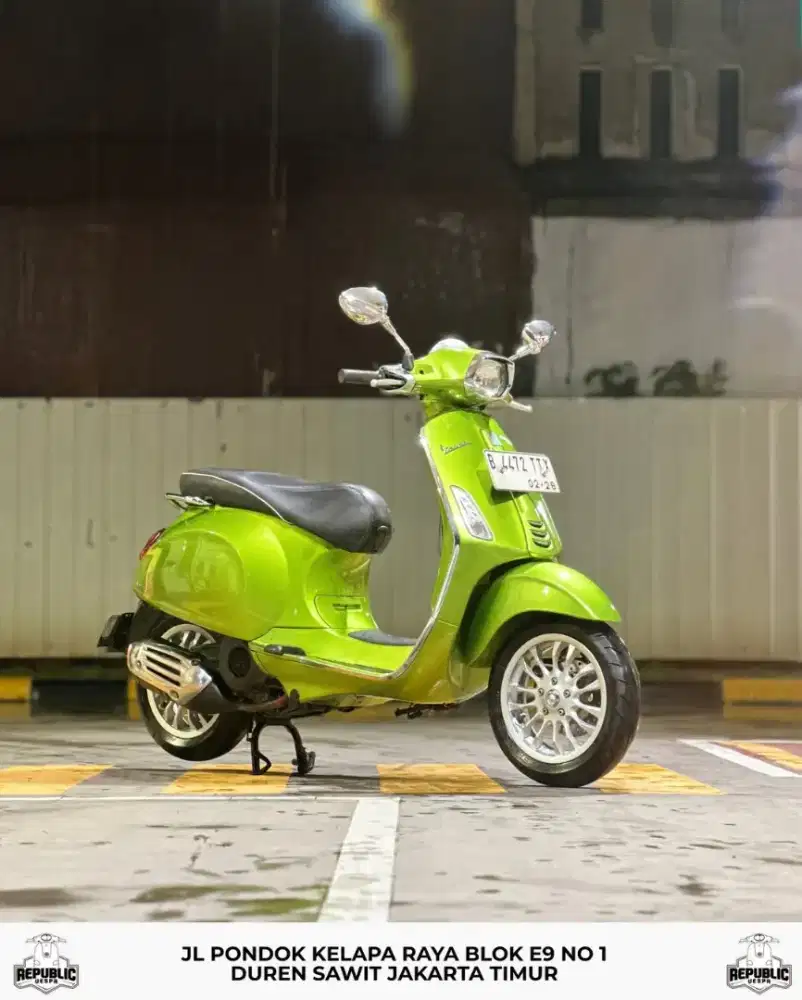 JUAL CEPAT PIAGGIO VESPA SPRINT 150 IGET THN 2017 PERFECT CONDITION