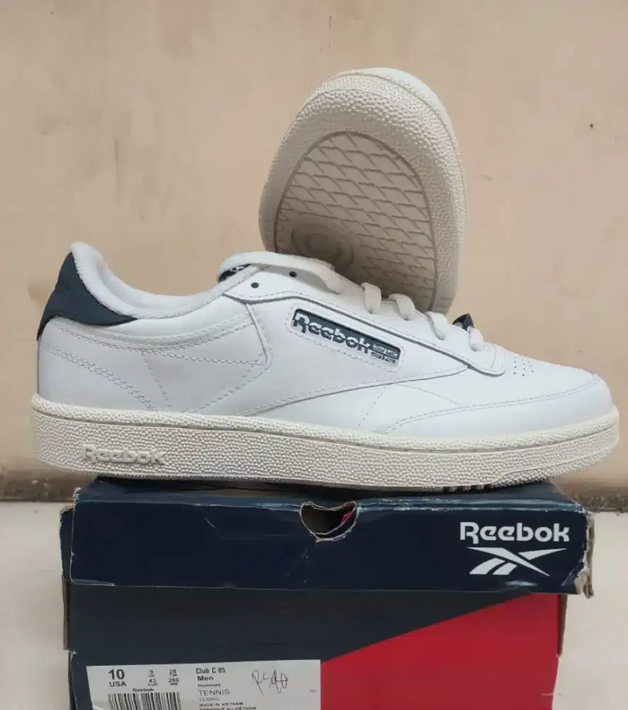 Sepatu Olahraga Pria REEBOK Promo NEW