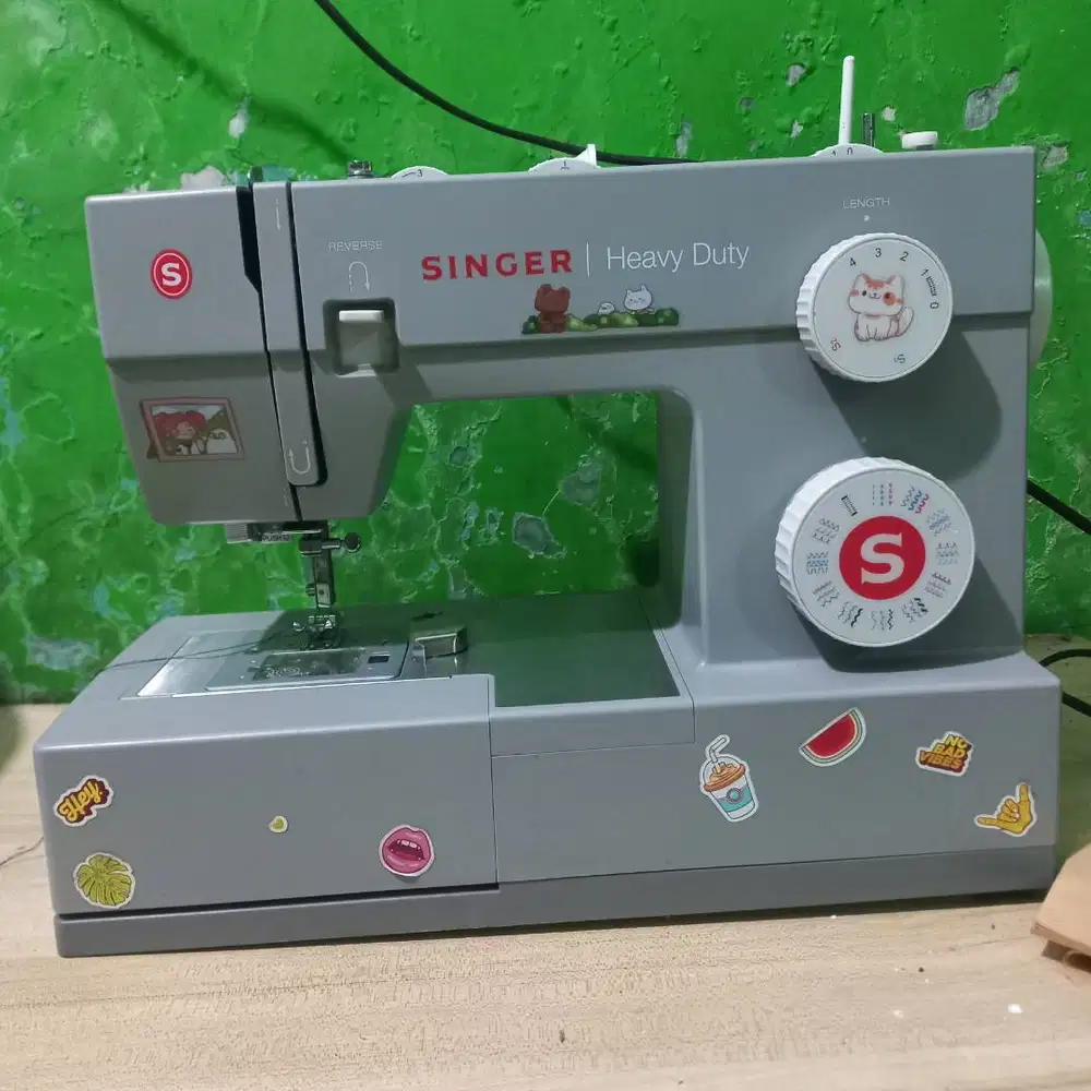 Mesin Jahit Portable Singer Heavy Duty 4432
