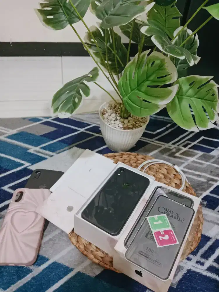 iPhone XR 64GB Inter Black