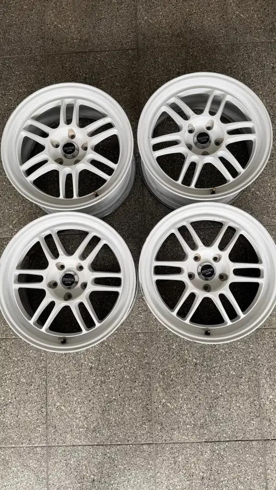 Velg Enkei RPF1 r17 5x114,3