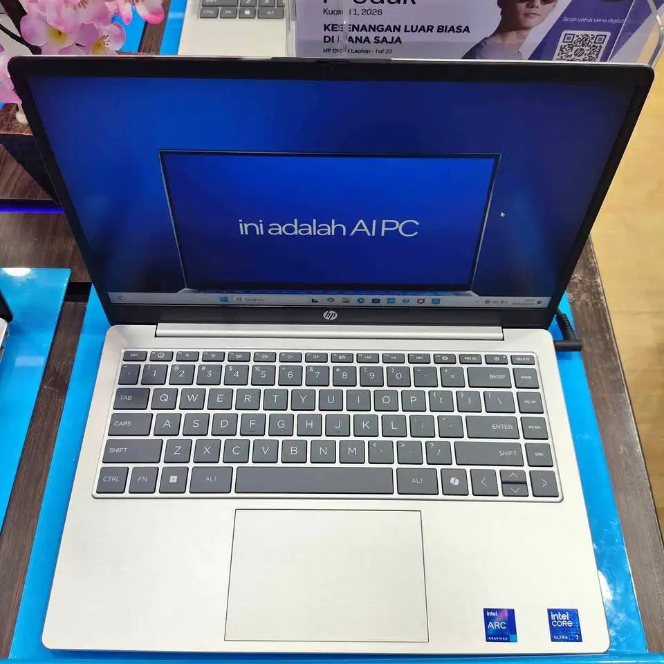 Laptop HP 14 EP1225TU Intel Core Ultra 7 155H 16GB SSD 512GB 14″ W11