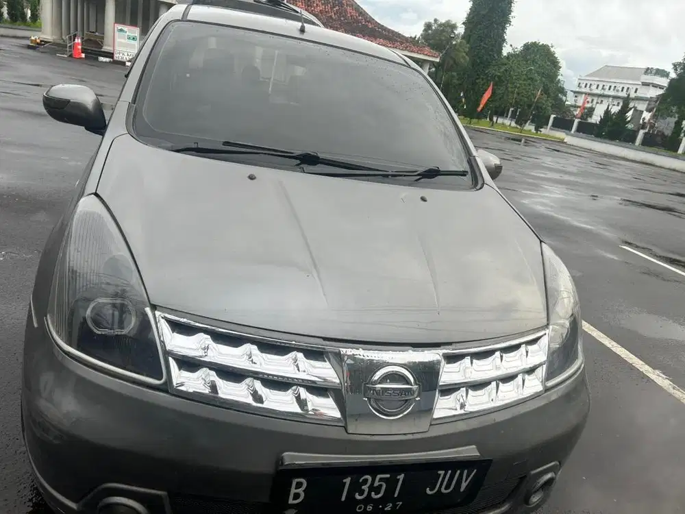 Grand Livina 1.8 AT / 2009