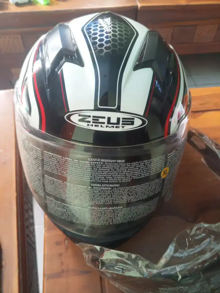 helm bekas rasa baru