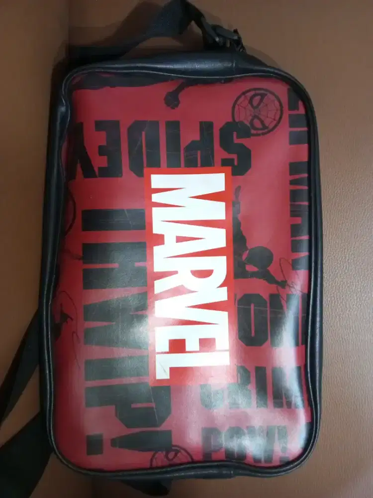 JUAL TAS RANSEL TAS PUNGGUNG TAS SEKOLAH TAS SLEMPANG MACAM2 LIKE NEW