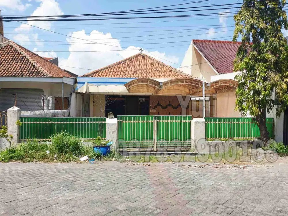 Dijual Rumah Bangunan Lama Tengah Kota, Semarang
