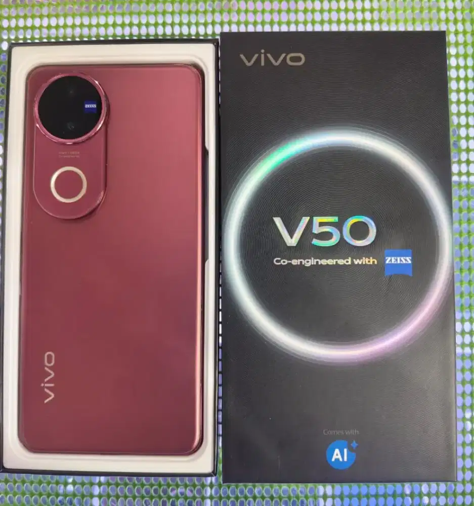 Vivo v50 5g 12/256 gb merah