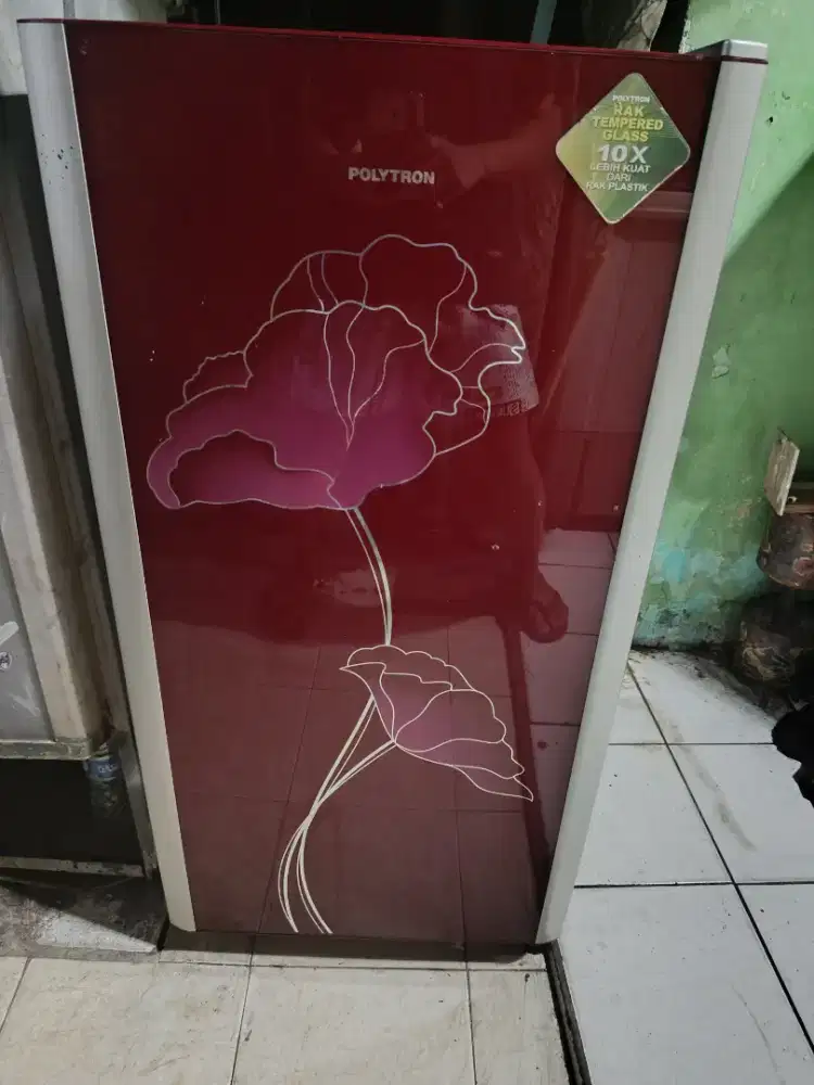 Kulkas 1 pintu merek polytron