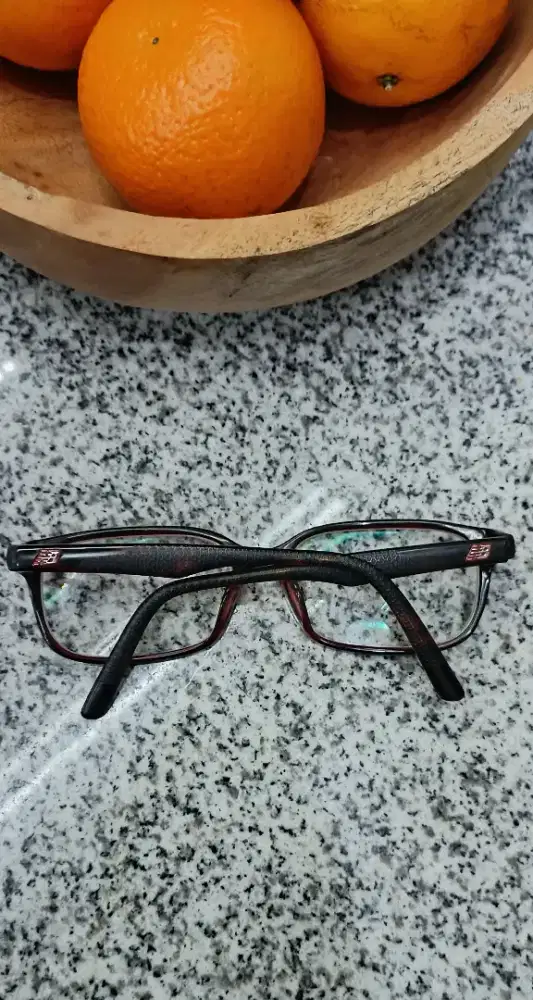 New balance no oakley