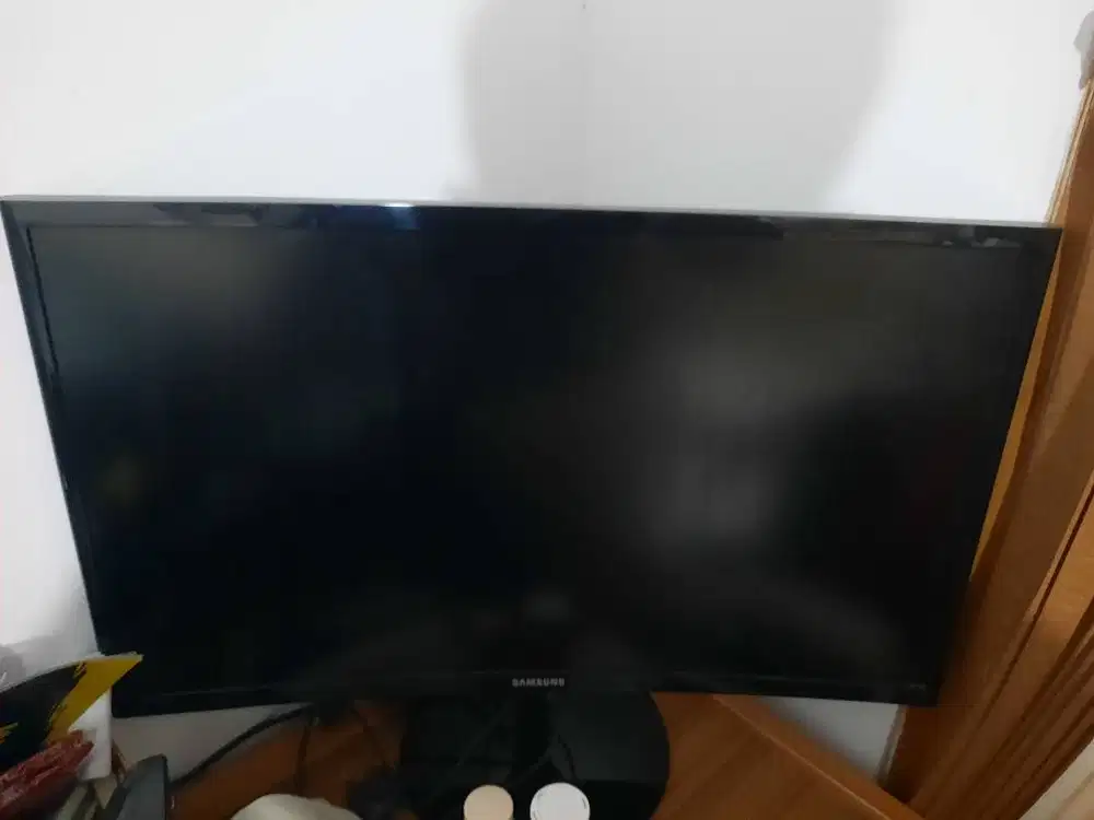 Samsung LC24F390FHEXXD Curved Monitor 24-Inch