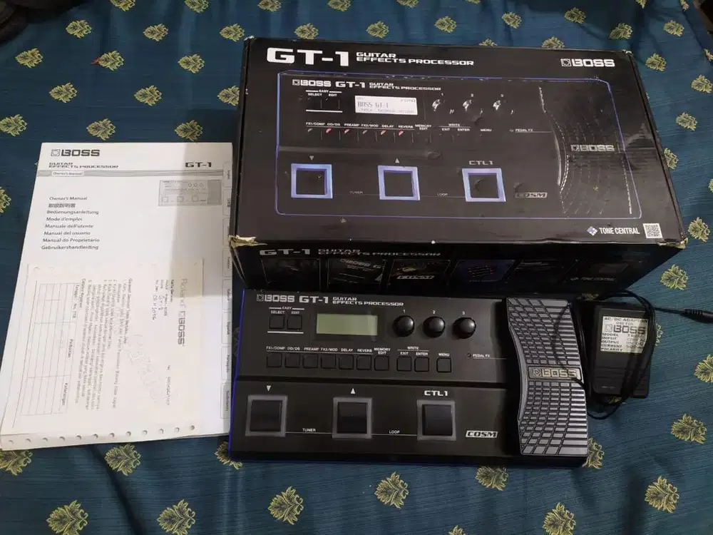 Efek Gitar Boss GT 1 Fulset