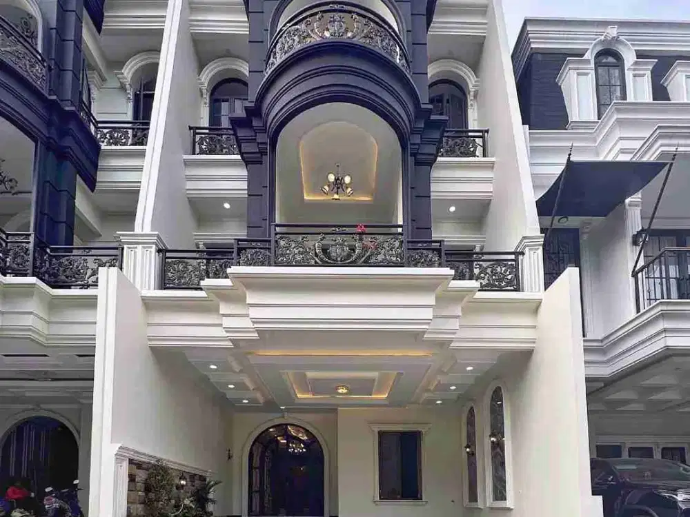 Rumah Mewah Full Rooftop Dalam Komplek Elit Dijakarta Selatan