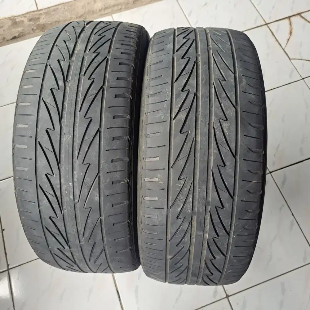 Ban mobil 215 50 17 bridgestone ring 17