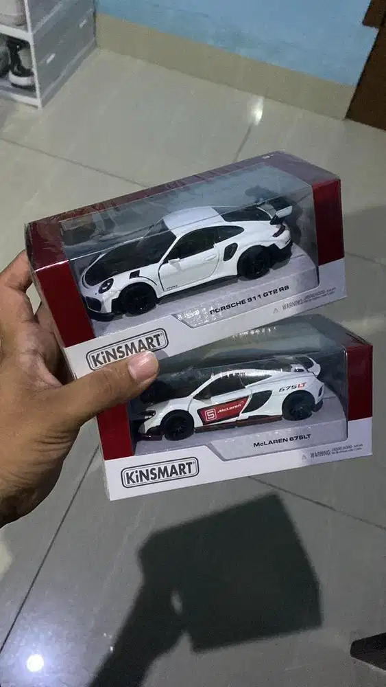 diecast sportcar