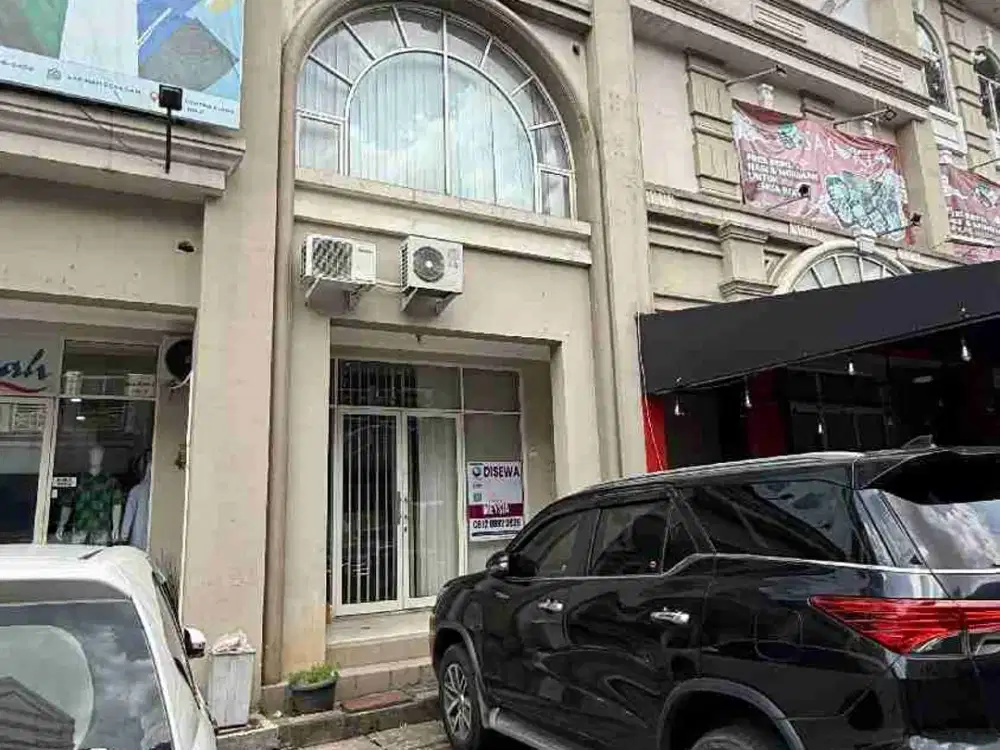 Disewakan Ruko Deket Pinggir Jalan Utama Green Galaxy, Bekasi