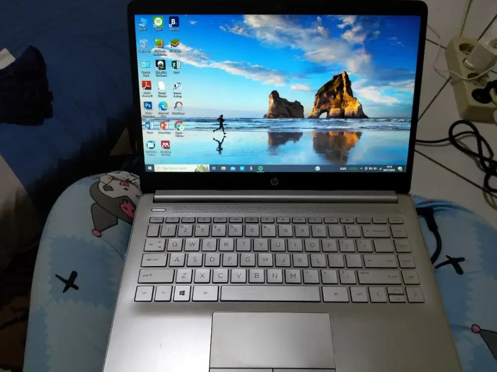 Laptop HP Tipe 14s-dk0xxx