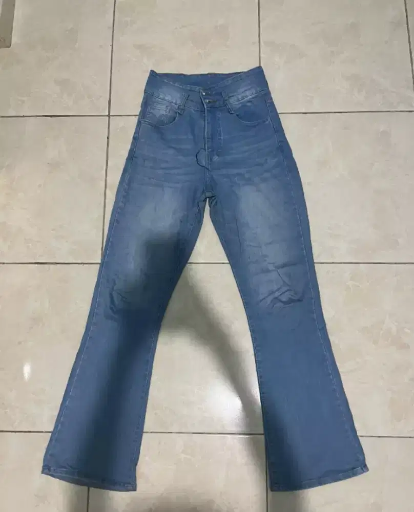 Preloved Celana Jeans Cutbray