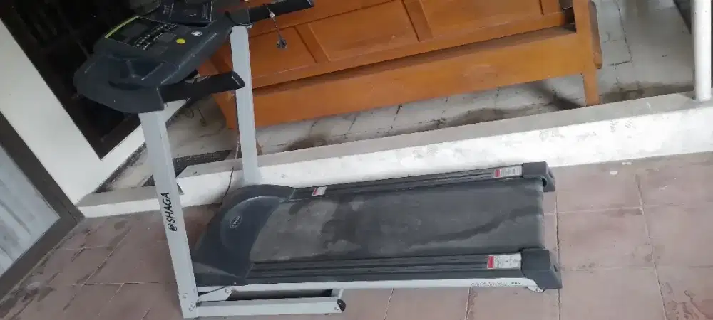 Alat olahraga treatmeel