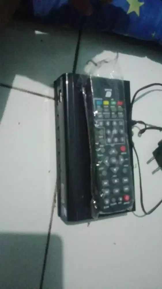 Dijual setbox tv digital merk evinix kondisi masih berfungsi