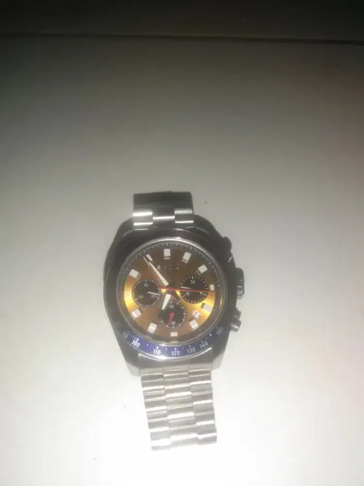 Di jual jam tangan Seiko Solar Prospex ssc94p1 warna orange