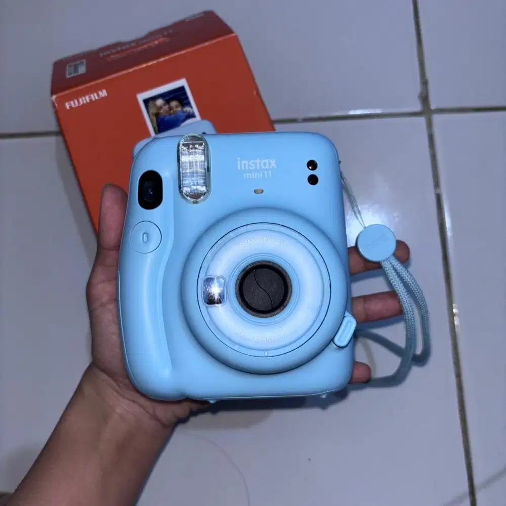Instax Mini 11 Preloved