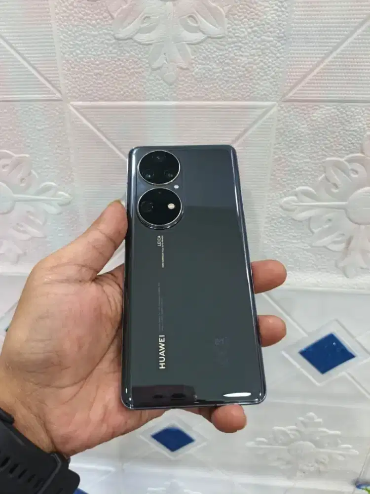 Huawei p50 pro 8/256 resmi Indonesia kondisi mulus terawat sangat