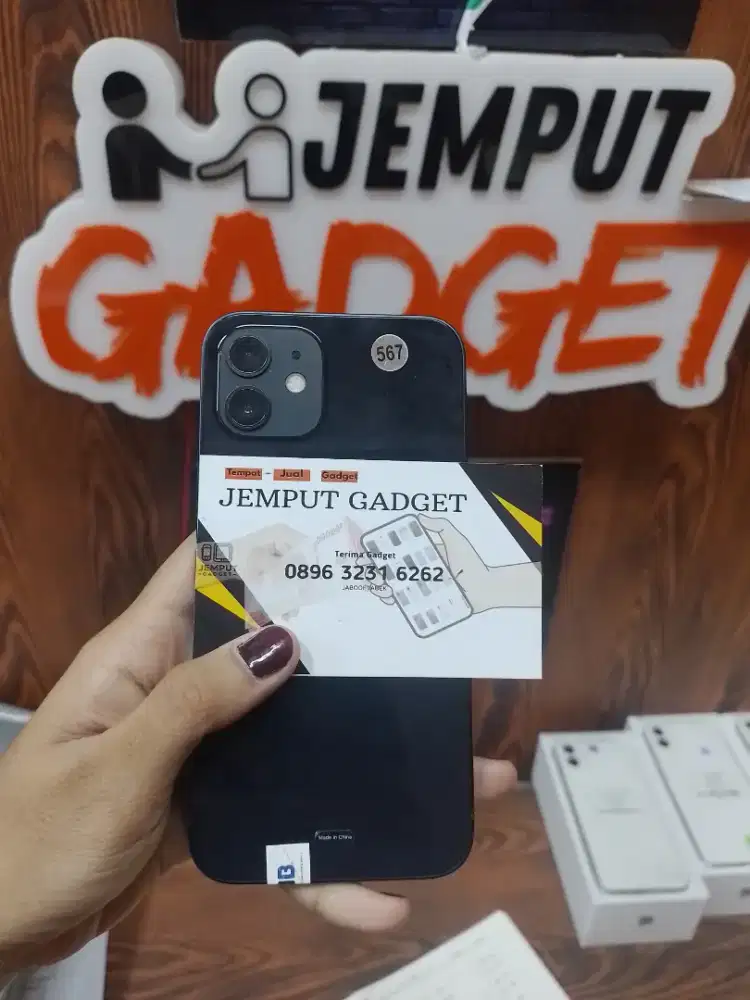 Iphone 12 64GB lengkap iboz