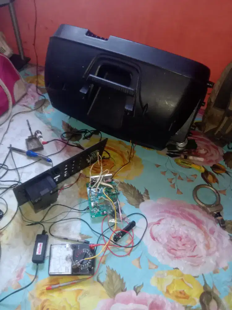 Service home theater*proyektor*tv*monitor