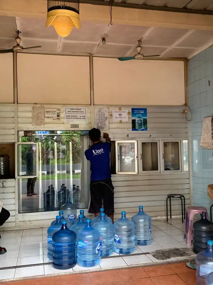Di sewakan  cepat toko air minum  isi ulang air