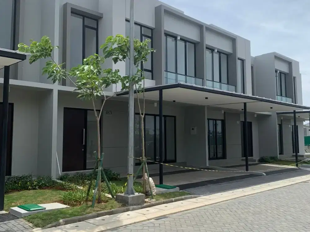 Rumah 3 Lantai PIK 2 Milenial BISA KPR 8x10 Brand New Siap Huni