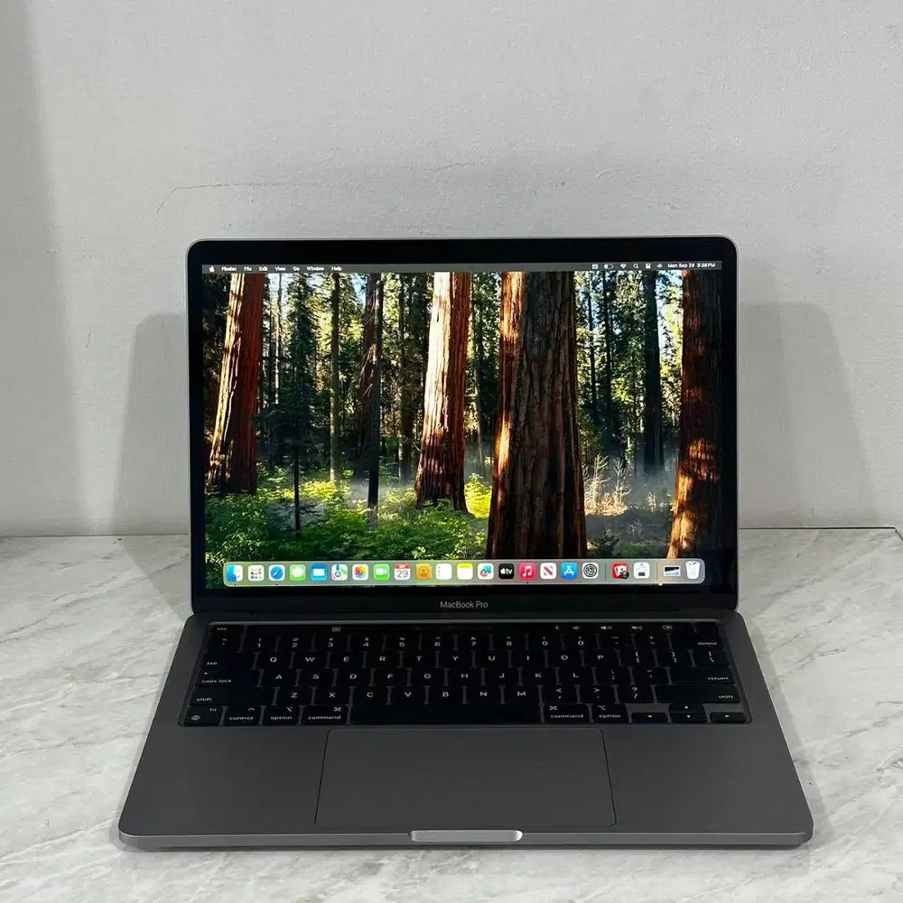 MacBook Pro 13 Inch M1 2020 RAM 8GB SSD 256GB
