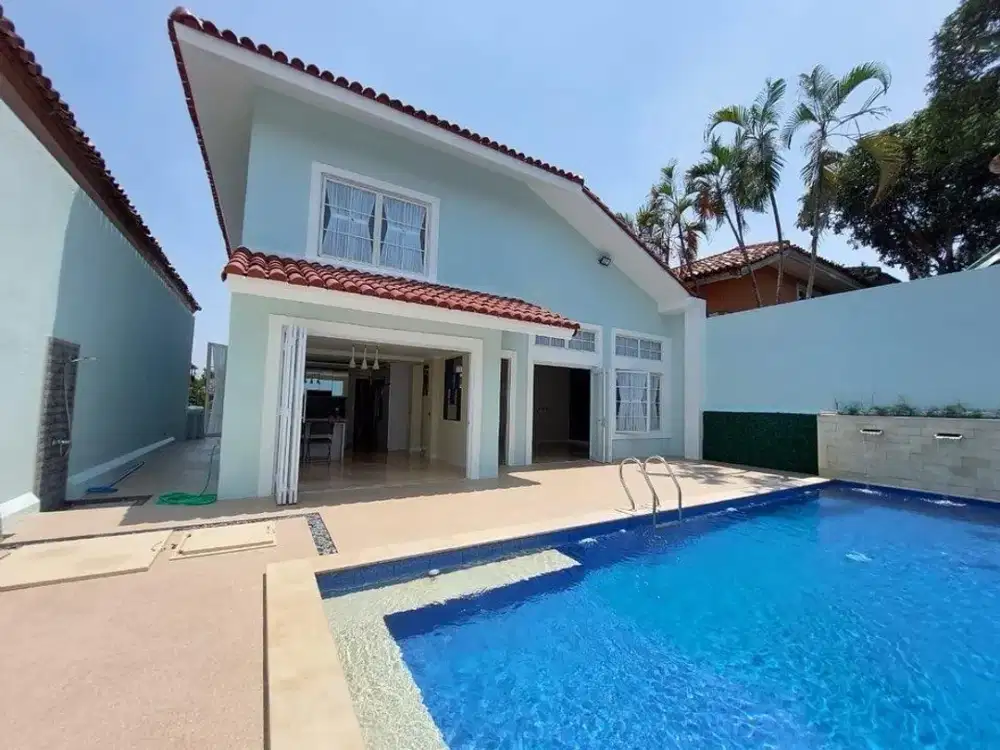 Rumah sewa kolam renang cluster Sentul city Bogor Babakan Madang