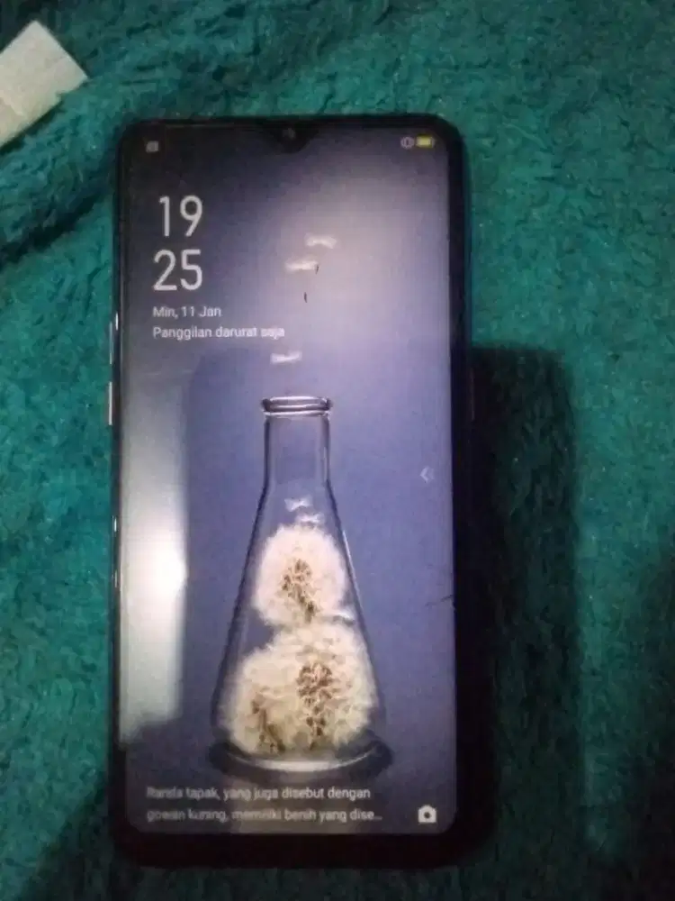 Oppo a12 3/32gb mulus tinggal pake minus ga ngaruh