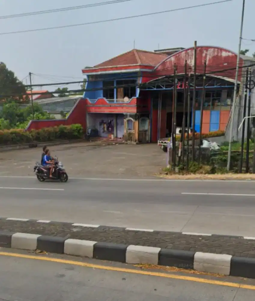 Jual tanah bonus bangunan rumah 2 lantai