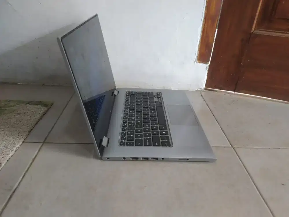 Dell Inspiron touschreen i7