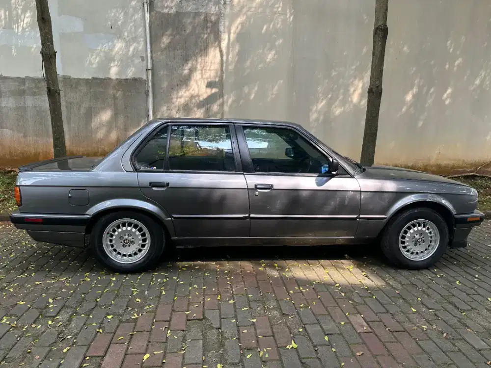 BMW E30 318i Th 1991