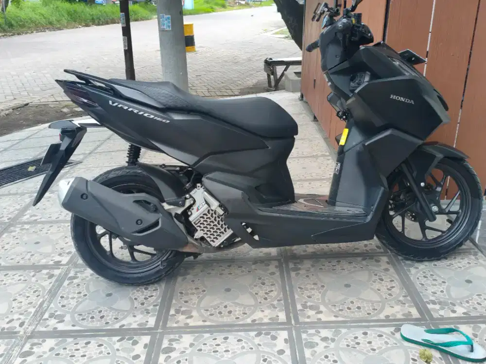 Dijual cepat vario 160 cbs