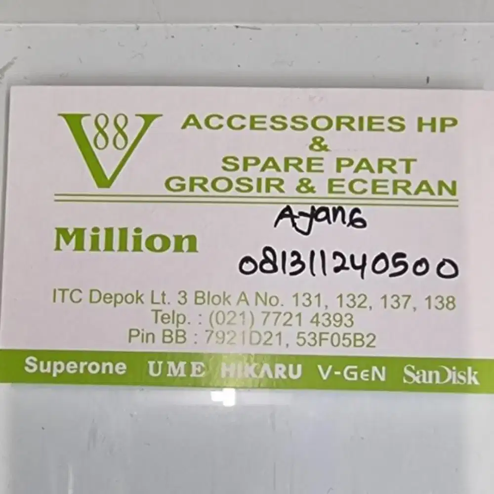 Karyawati pengalaman dan tidak berpengalaman di bidang acc & spp hp