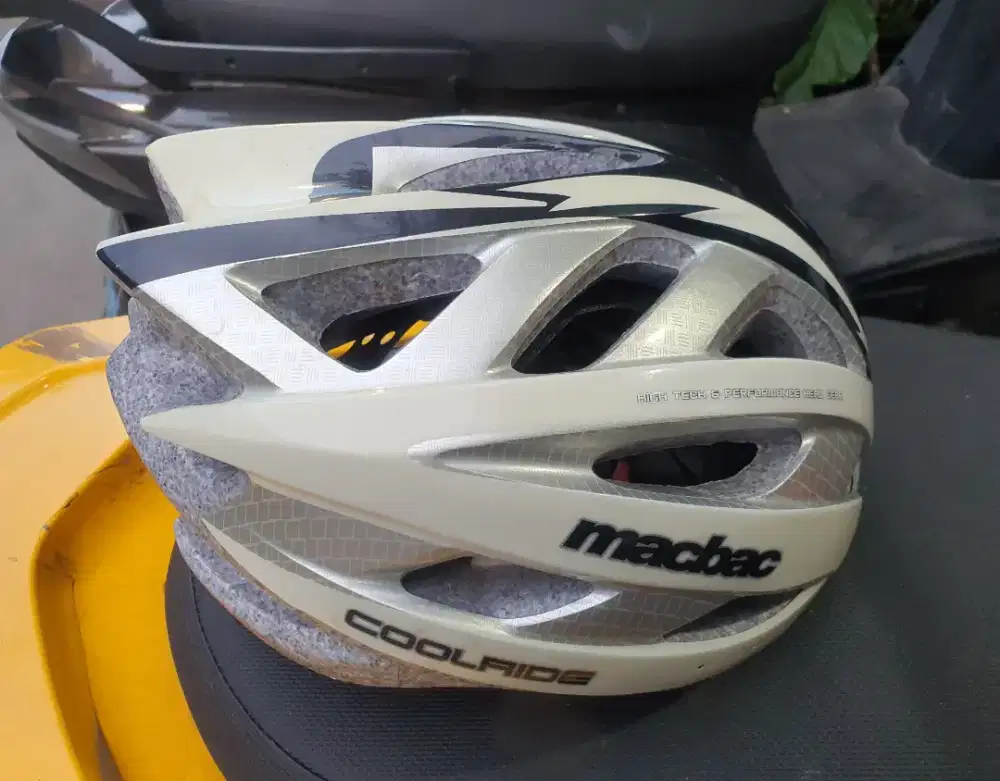 Helm Sepeda Macback CoolRide