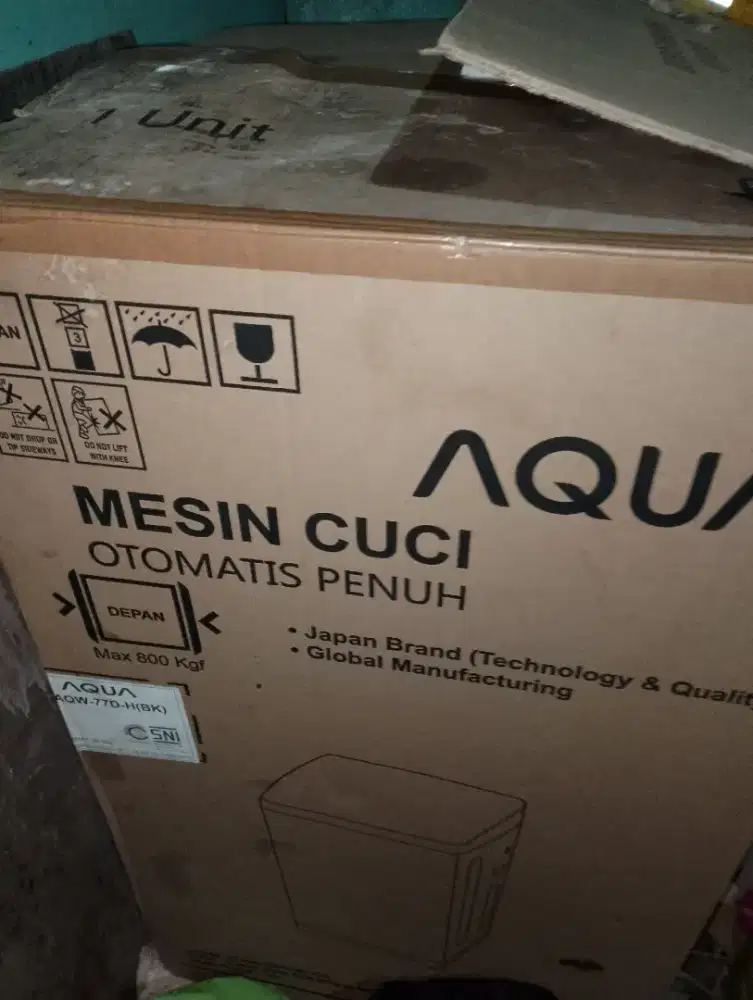 Mesin Cuci kondisi baru belum pernah dipakai