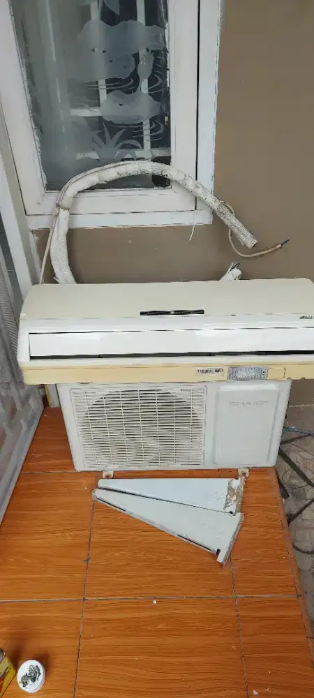 Dijual AC 1PK,Merk Sharp msh cukup bgs