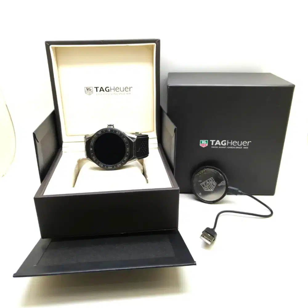 Tag Heuer Connected Smartwatch SBF8A8001 014W