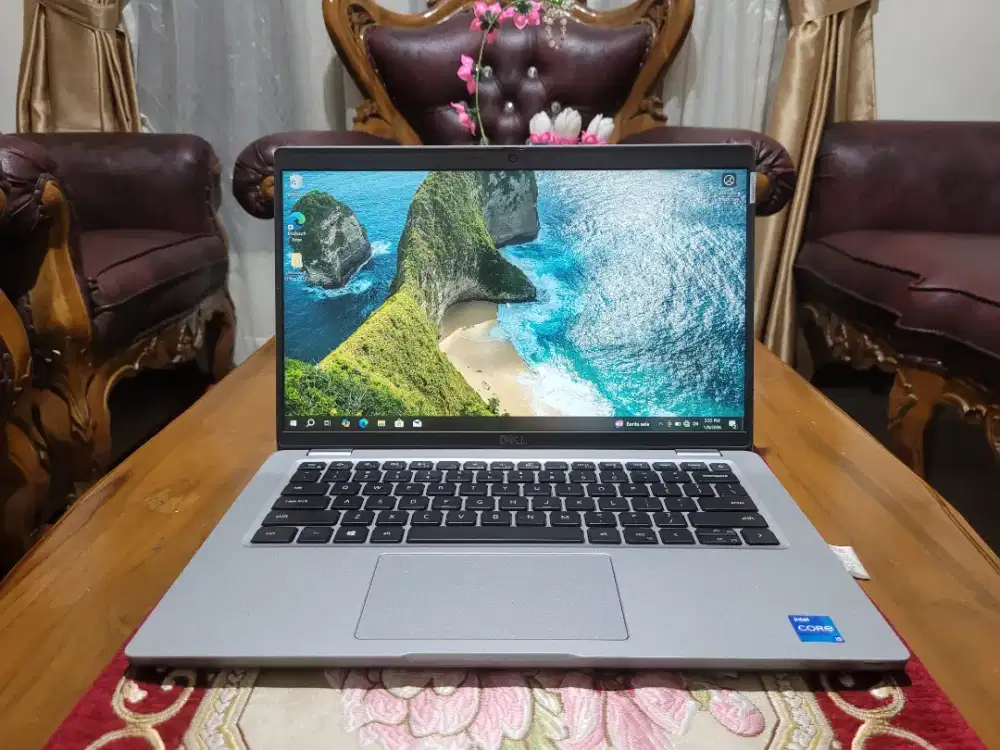 Laptop Core i5 Gen11 Ram 16/256GB SSD 98% Like new