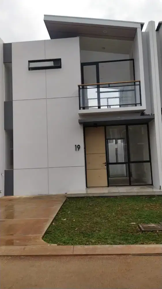Disewakan Rumah Baru Lippo Cikarang